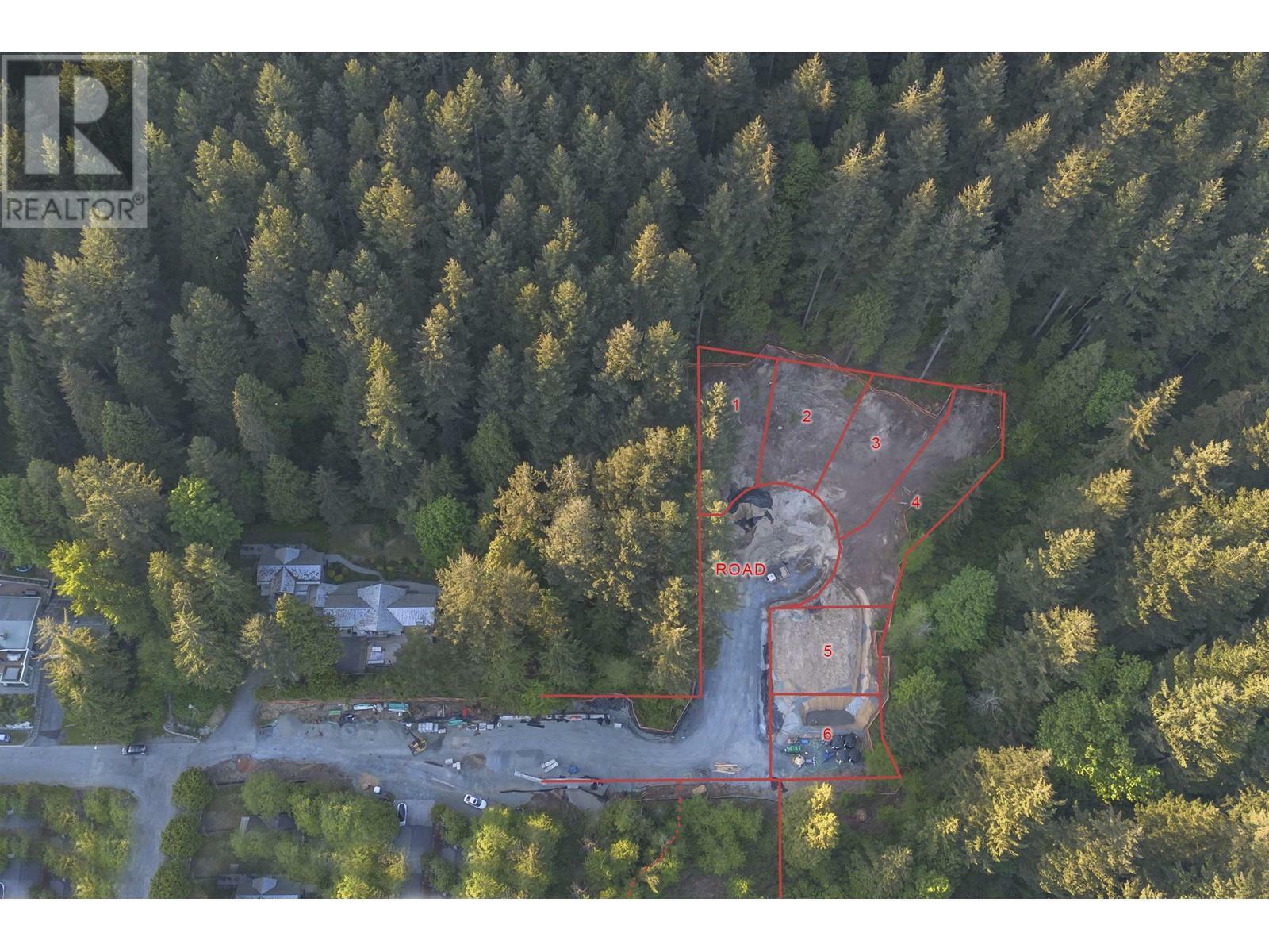 Property Photo:  642 Foresthill Place  BC V3H 4B7 
