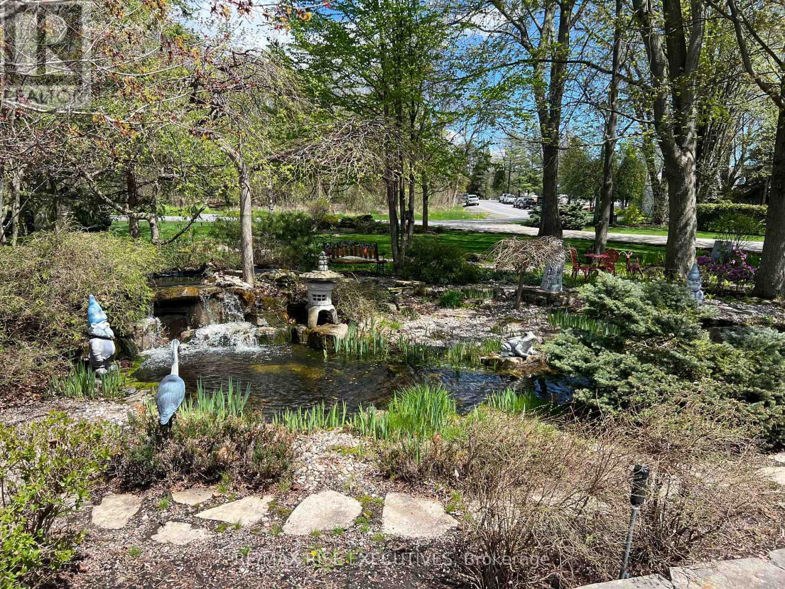Property Photo: 16024 Lakeside Drive ON K0C 1P0