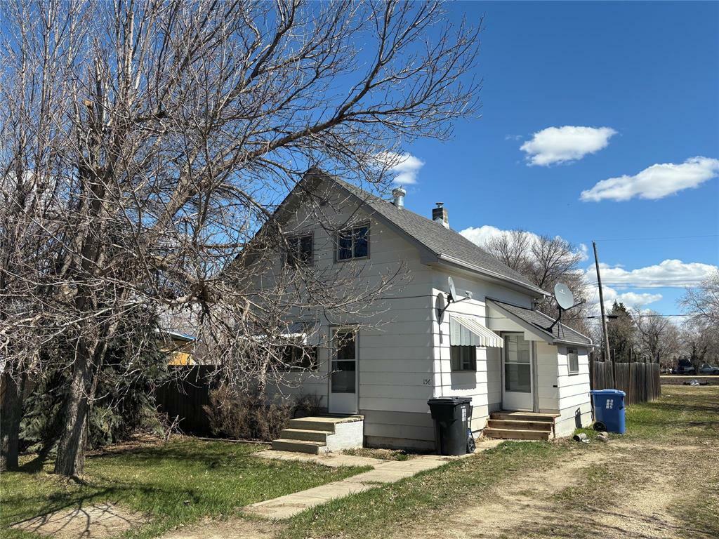 Property Photo: 156 Jackson Street MB R0L 0Y0