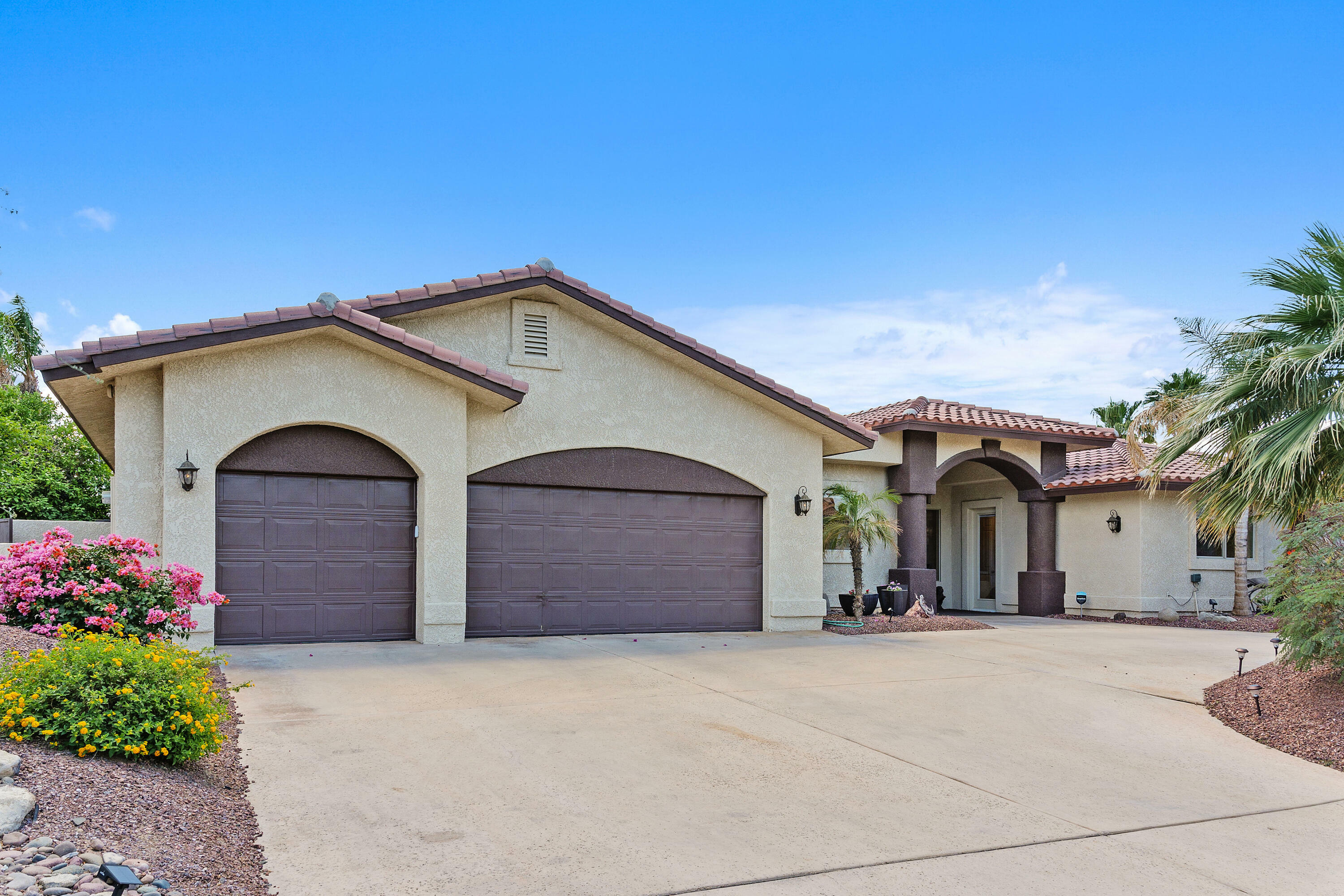 Property Photo: 79505 Saint Margarets Bay CA 92203