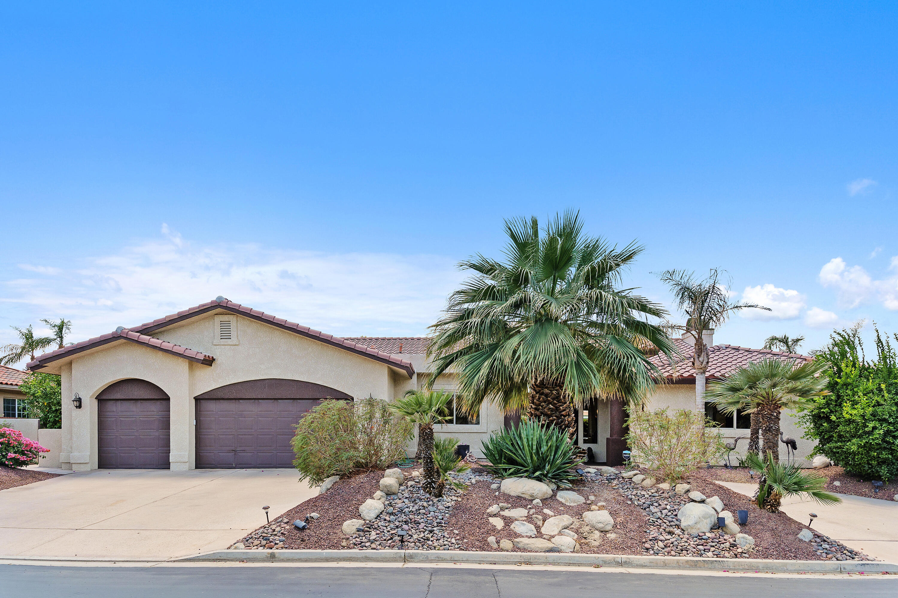 Property Photo:  79505 Saint Margarets Bay  CA 92203 