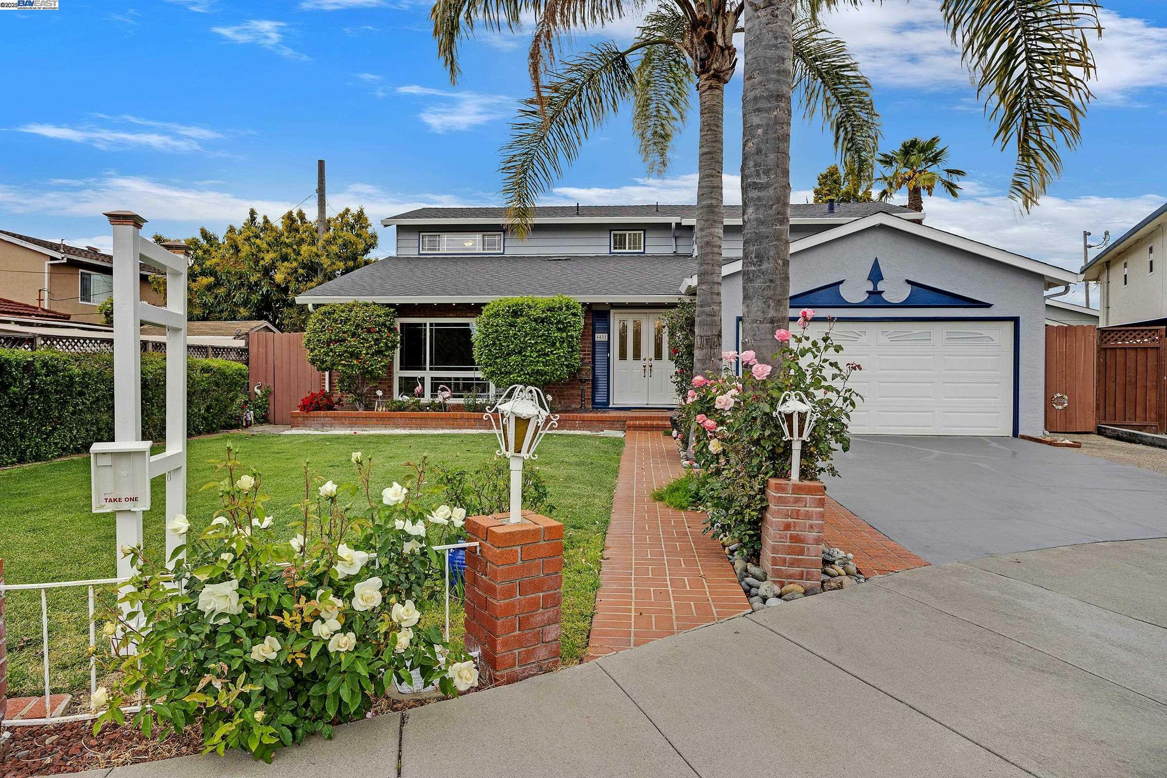 Property Photo: 4433 Cordova Pl CA 94536