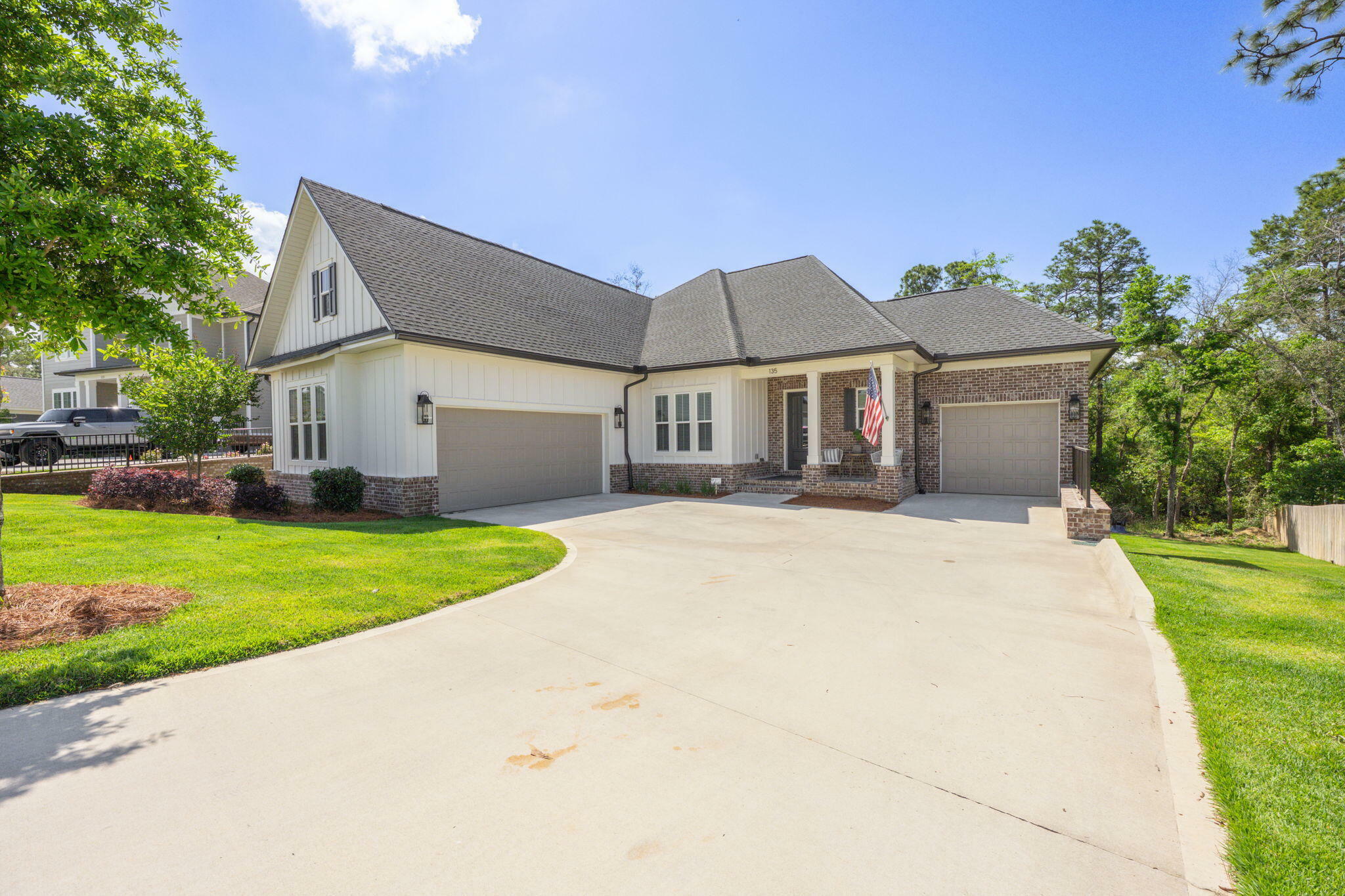 Property Photo: 135 Caraway Drive FL 32578