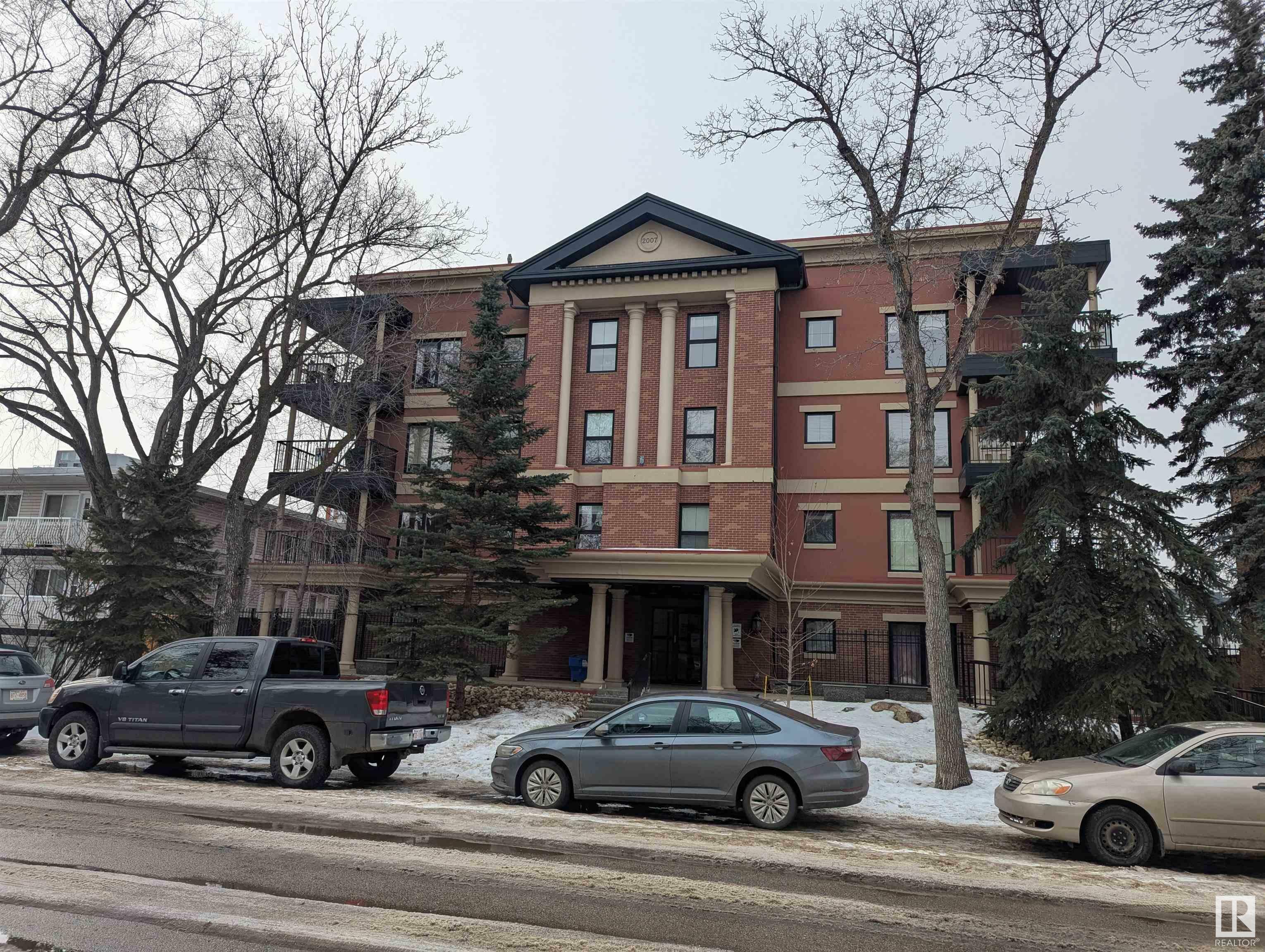 Photo de la propriété: 10232 115 Street NW 203 AB T5K 1T8