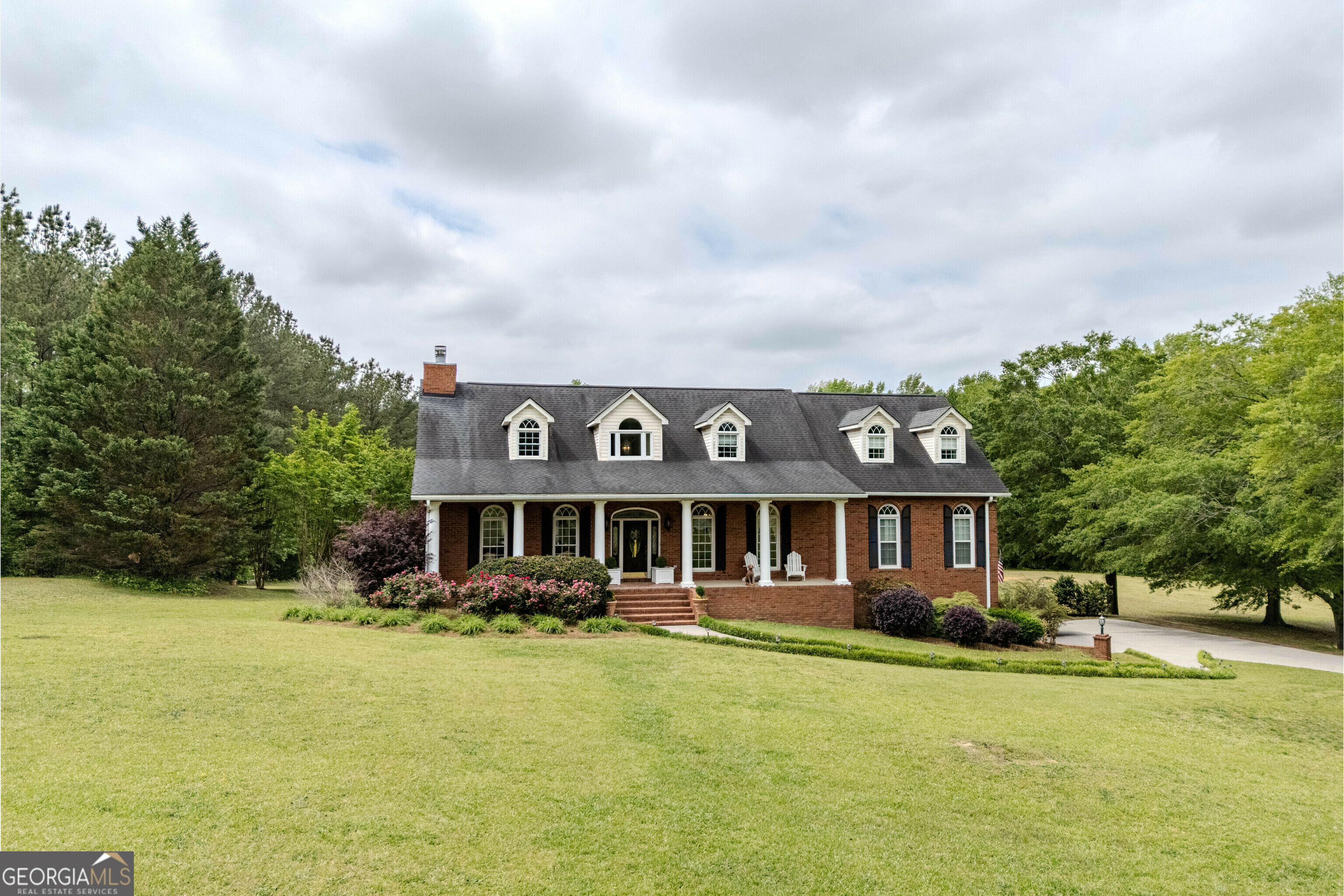 Property Photo: 7174 Rockmart Road SE GA 30173