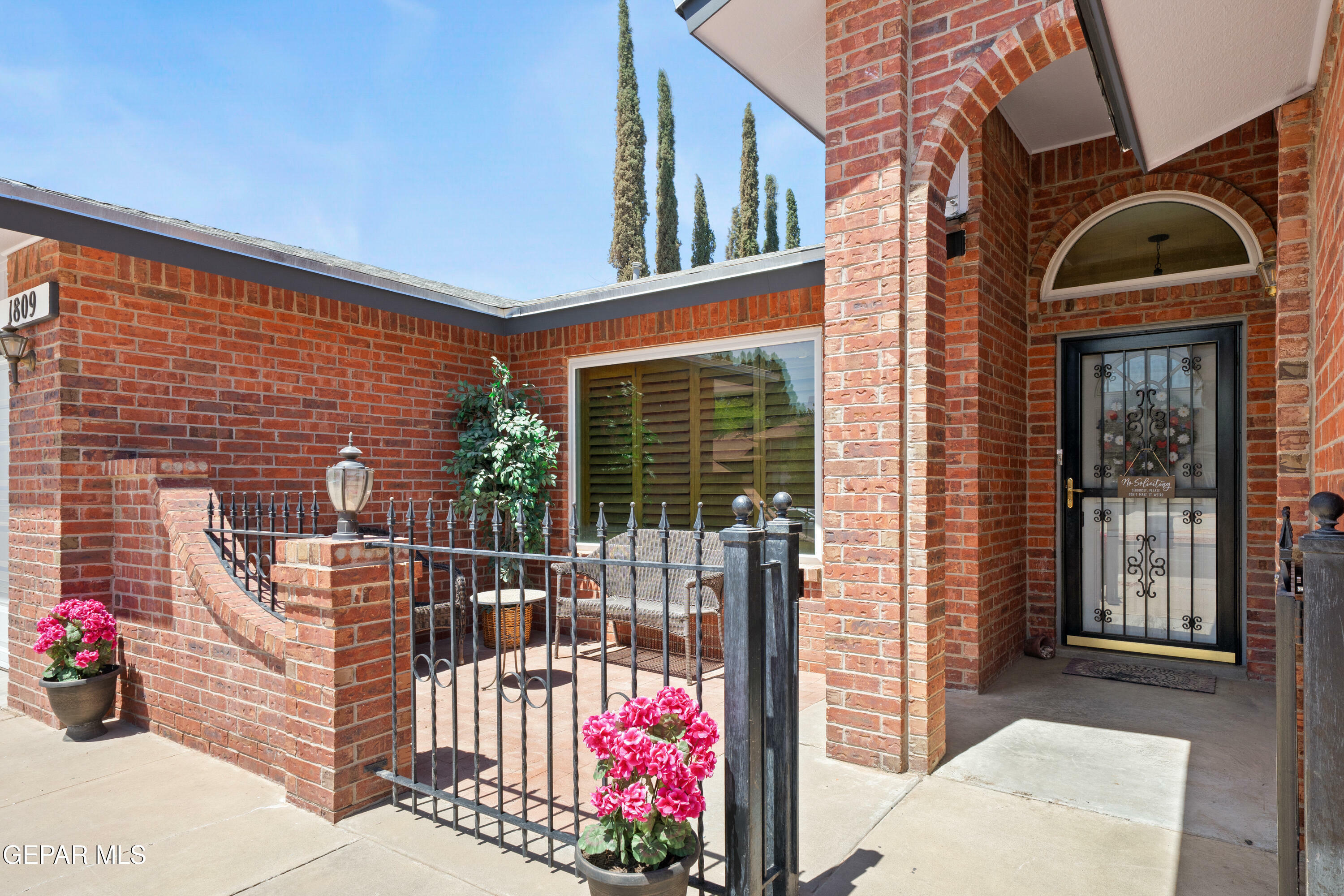 Property Photo: 1809 Pueblo Alegre Drive TX 79936
