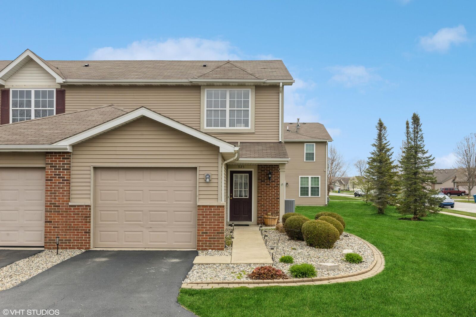 Property Photo: 925 Flagstone Drive IN 46311
