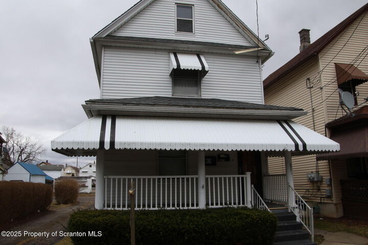326 1/2 Warren Street  Scranton PA 18508 photo