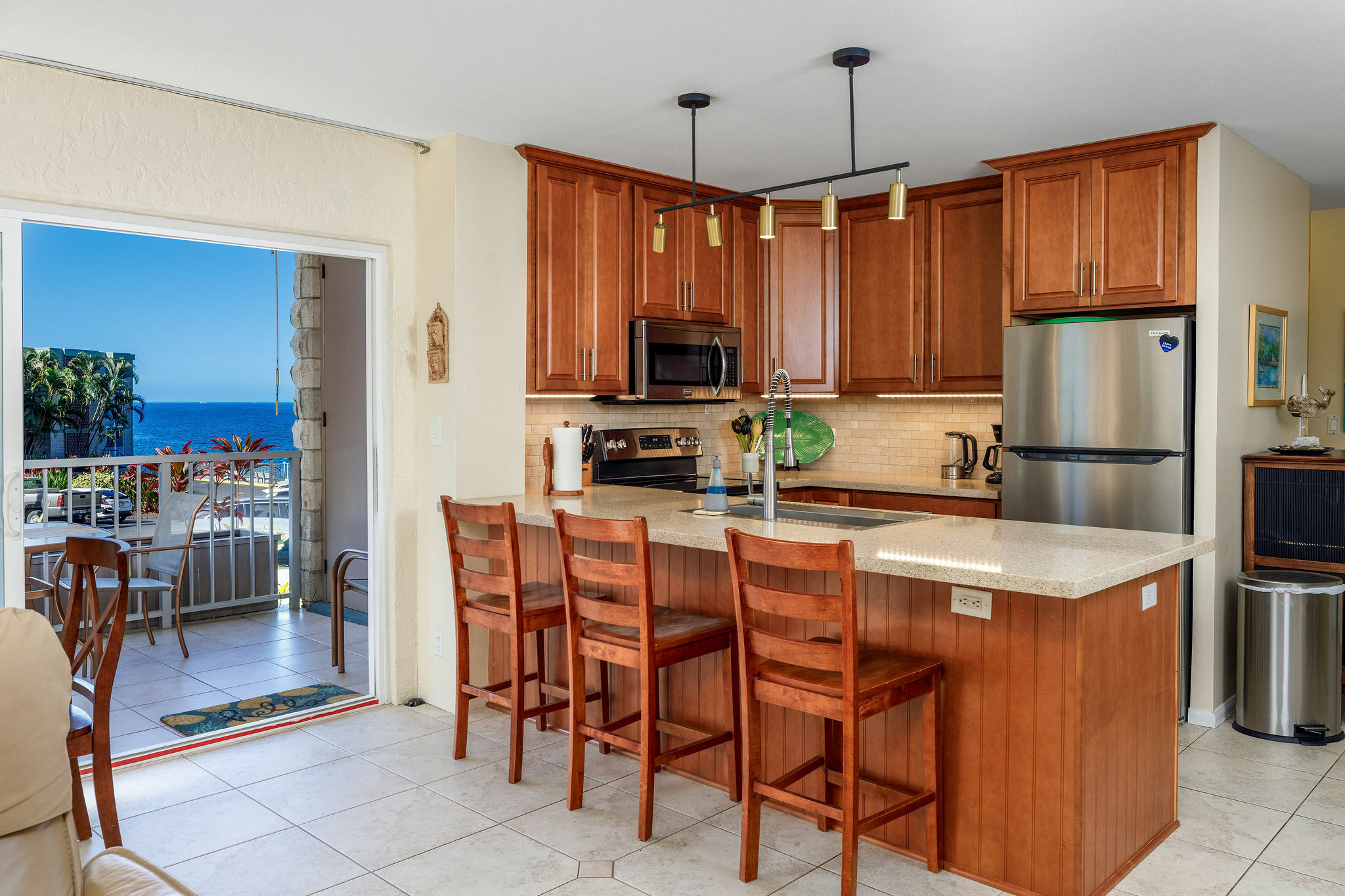 Property Photo: 75-6016 Alii Dr 126 HI 96740
