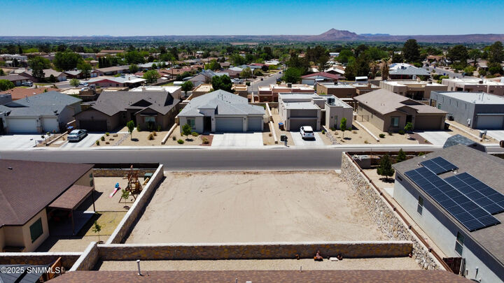 Property Photo:  1422 Lenox Avenue  NM 88005 