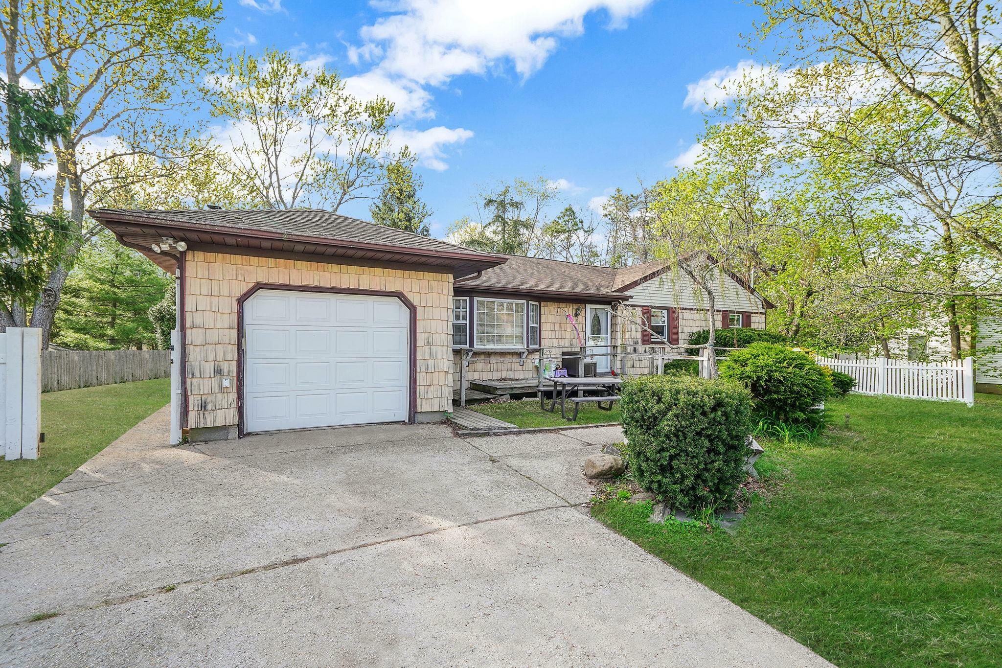 Property Photo: 210 Oakdale Bohemia Road NY 11716