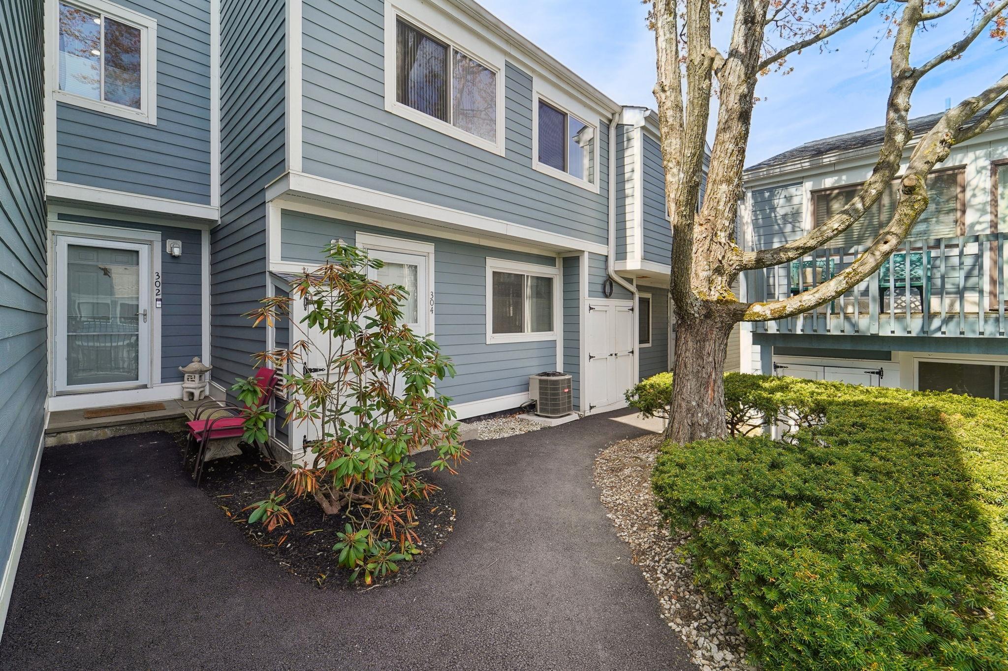 Property Photo: 25 Barker Street 302 NY 10549