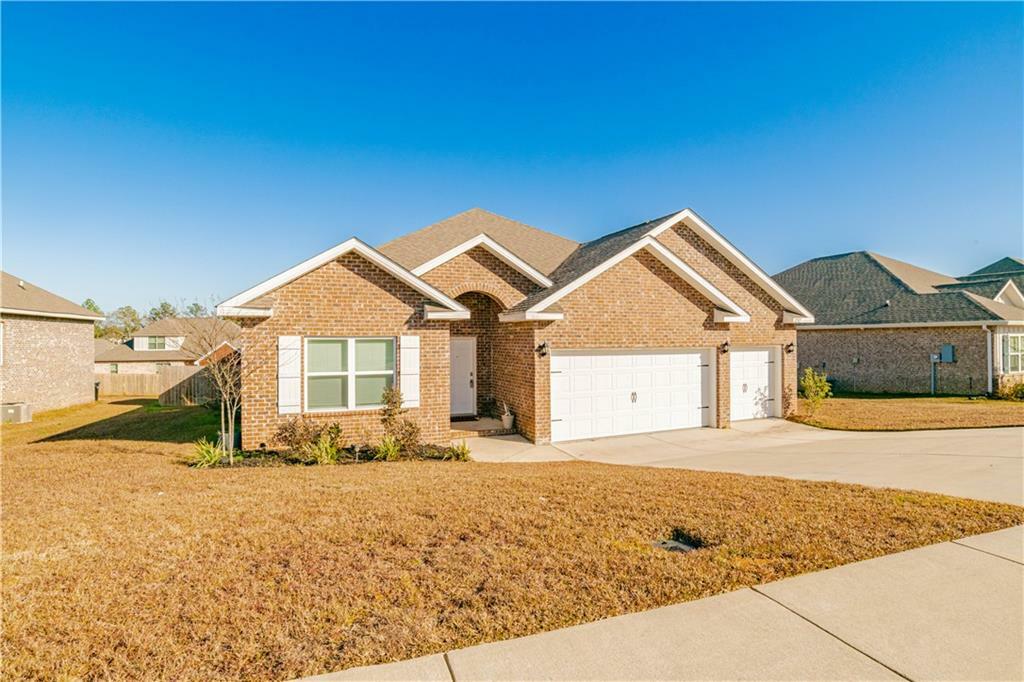 Property Photo: 12927 Sanderling Loop AL 36527