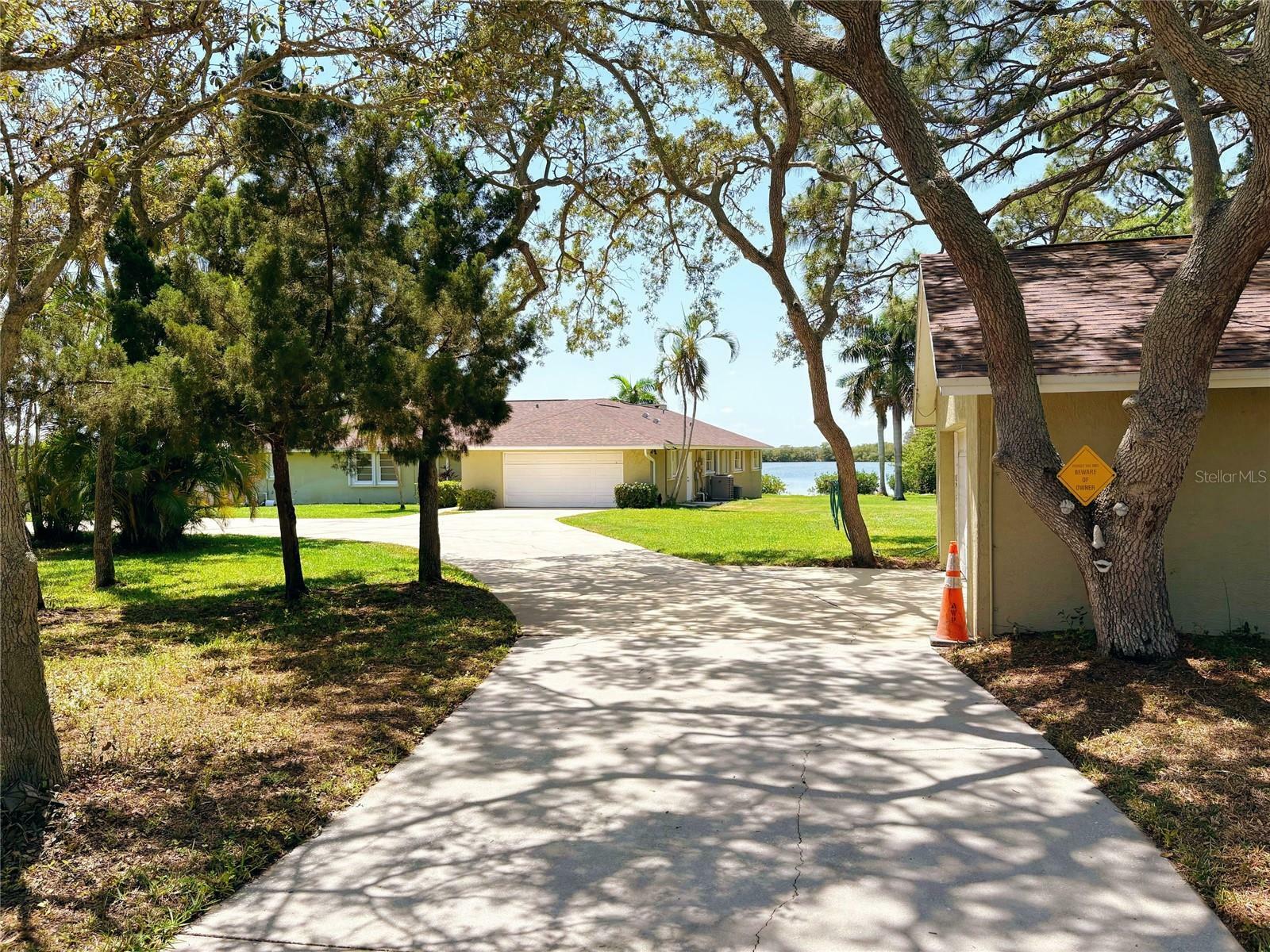 Property Photo: 1325 Newfound Harbor Dr FL 32952
