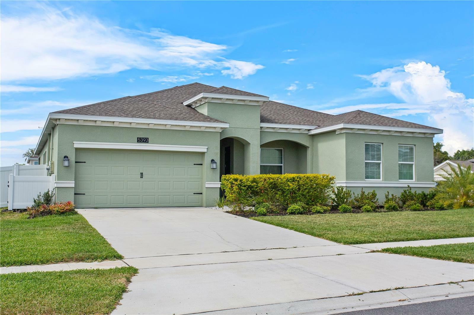 Property Photo: 5393 Red Coral Circle FL 32757