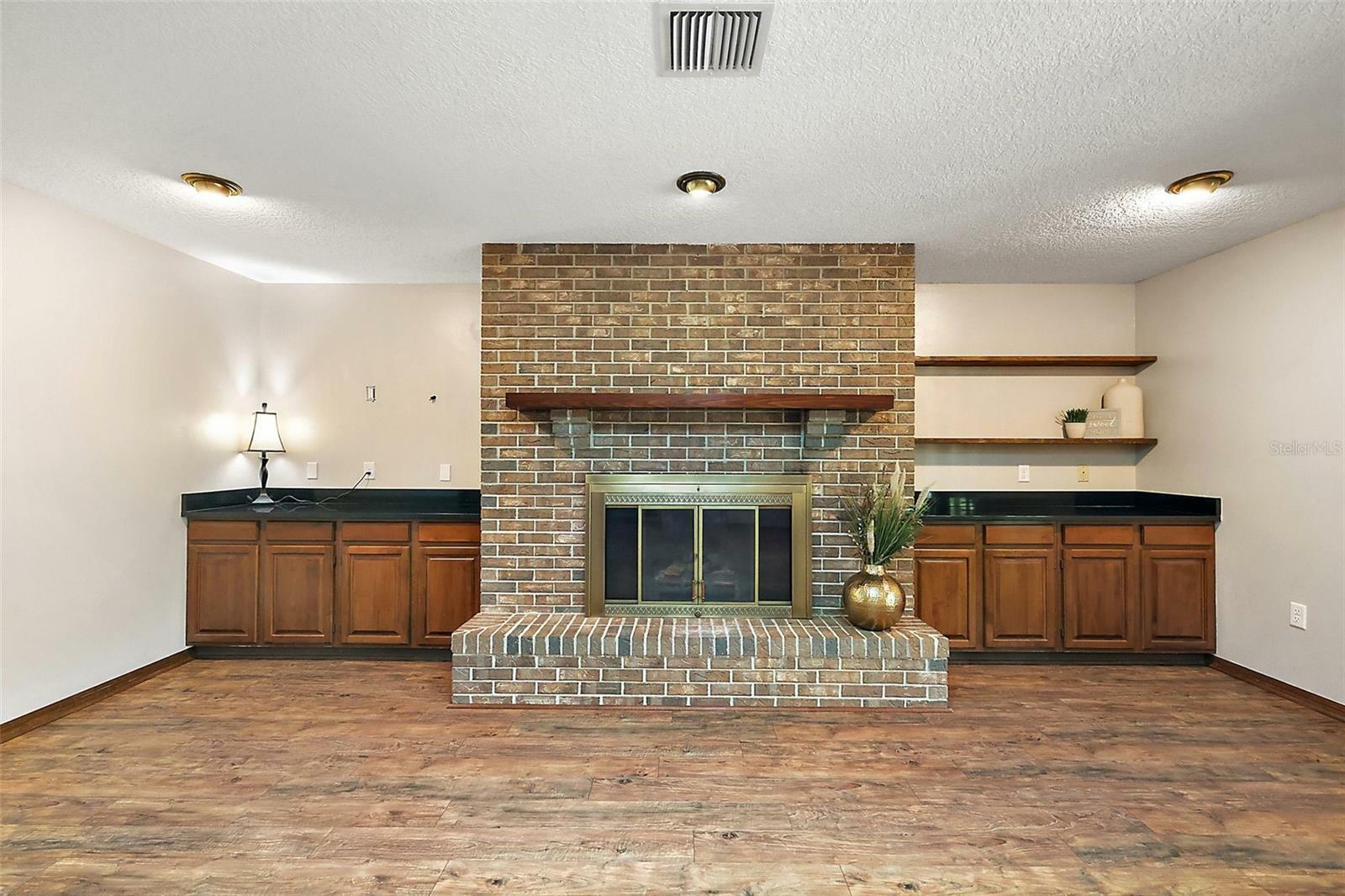 Property Photo: 32132 Hickory Lane FL 32776