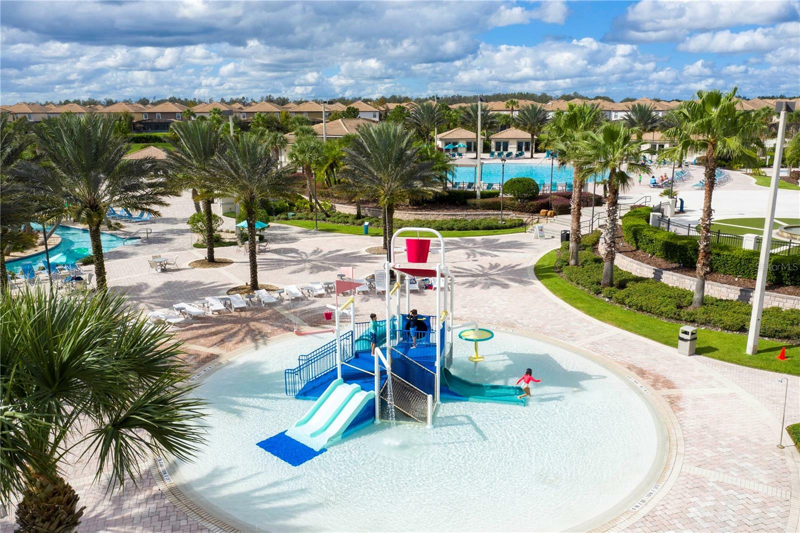 Property Photo: 1425 Thunderbird Road FL 33896