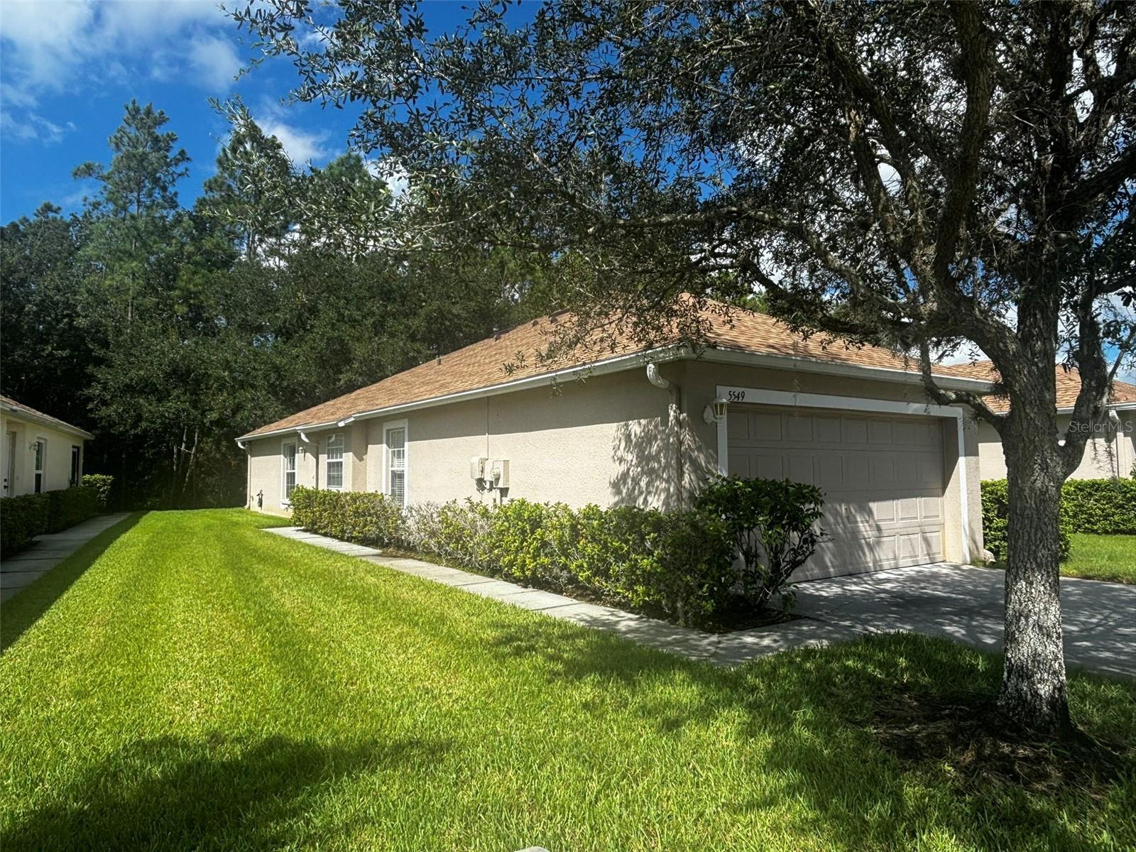 Property Photo: 5549 Autumn Shire Drive FL 33541