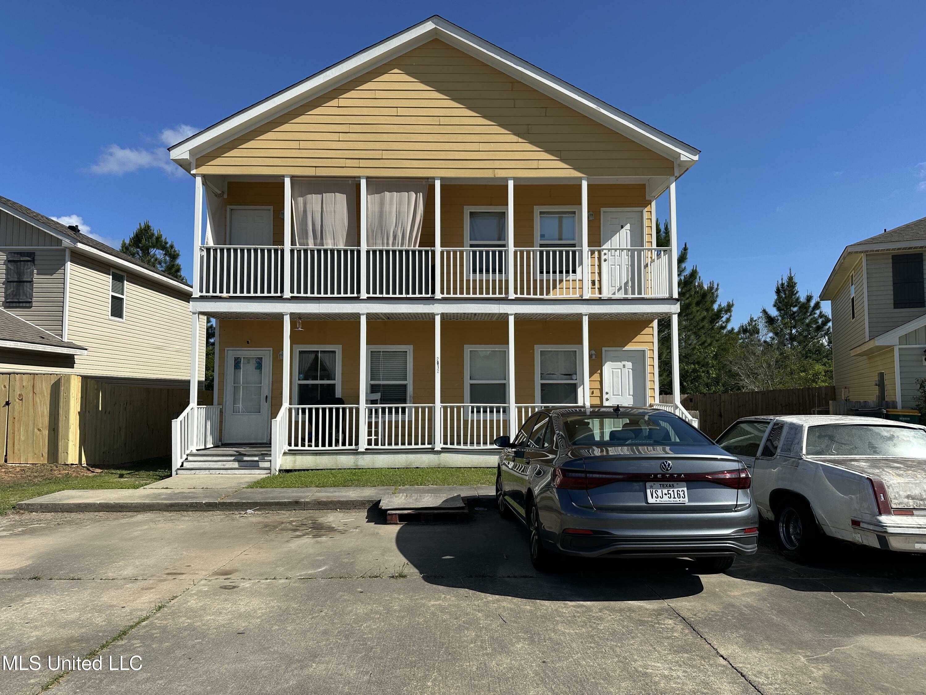Property Photo: 2012 Napoleon Street MS 39564