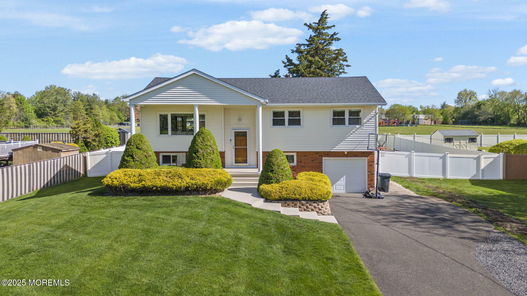Property Photo:  34 Kipling Way  NJ 07726 