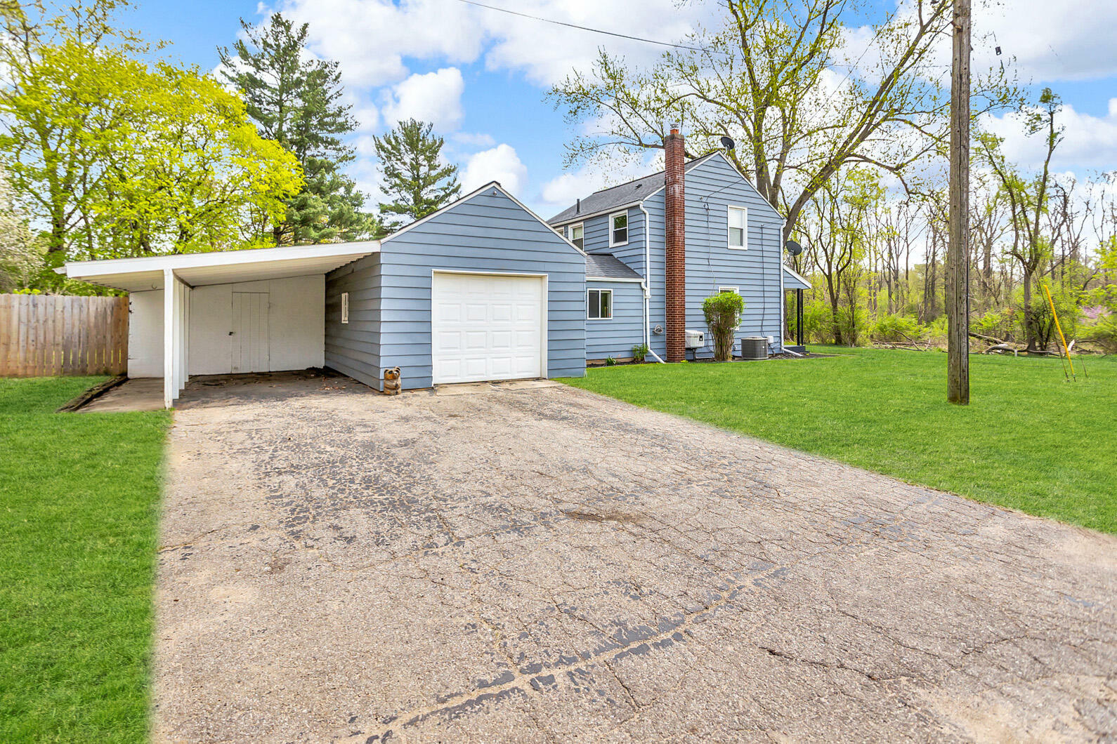 Property Photo: 2408 Cobb Road MI 49203