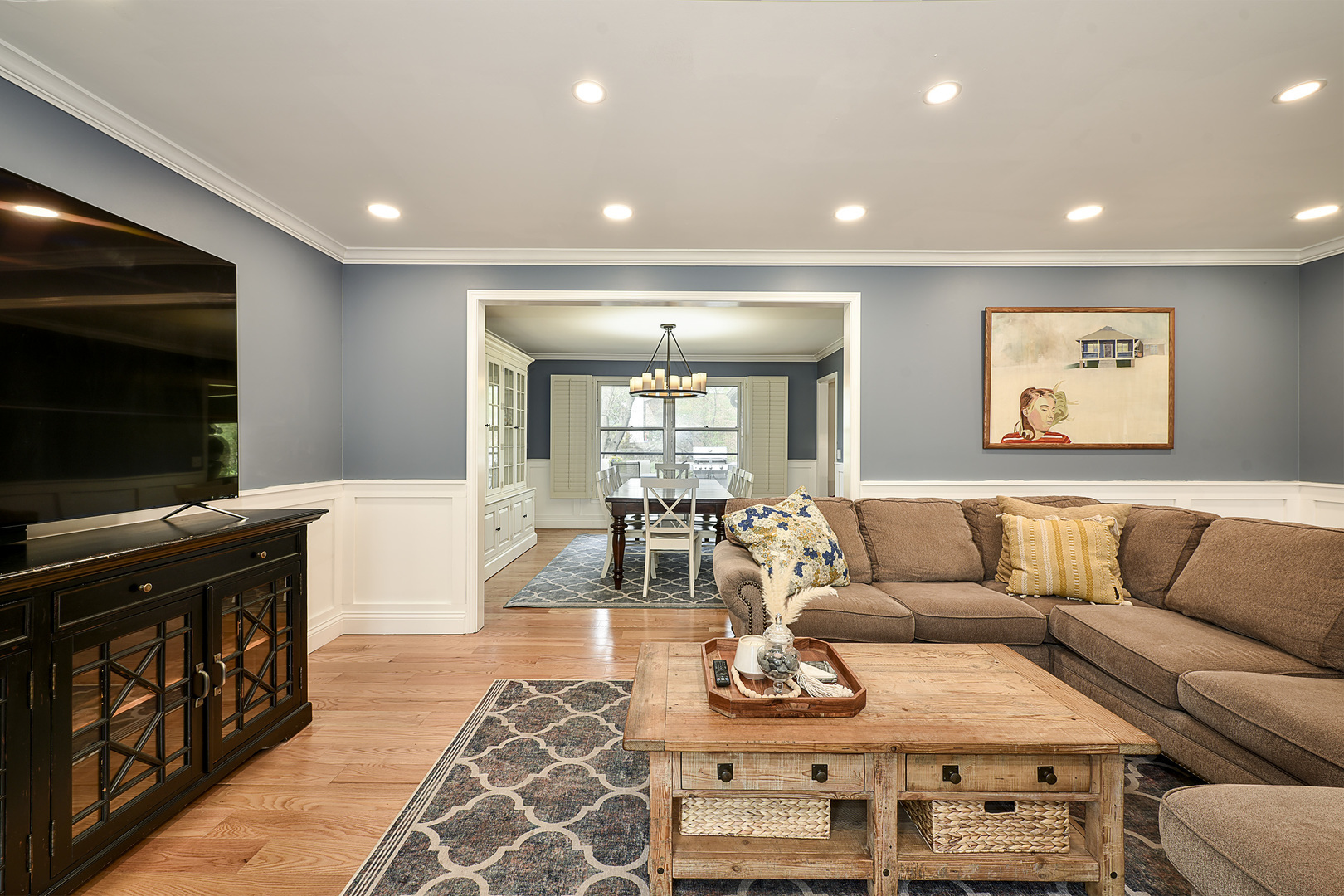 Property Photo: 358 Windsor Lane IL 60010