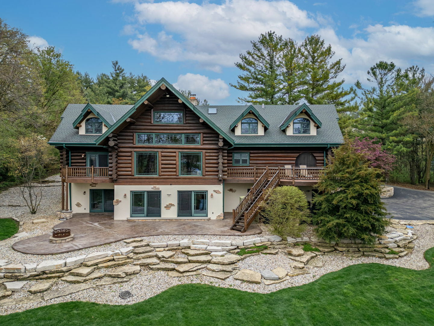 Property Photo: 3317 S Country Club Road IL 60098