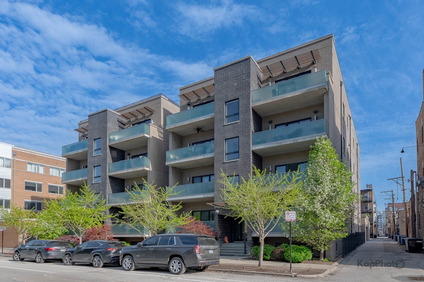 Property Photo: 1146 W Hubbard Street 1E IL 60642