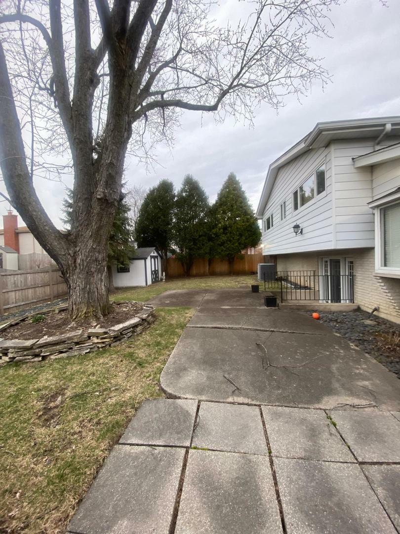 Property Photo:  9408 Natchez Avenue  IL 60053 