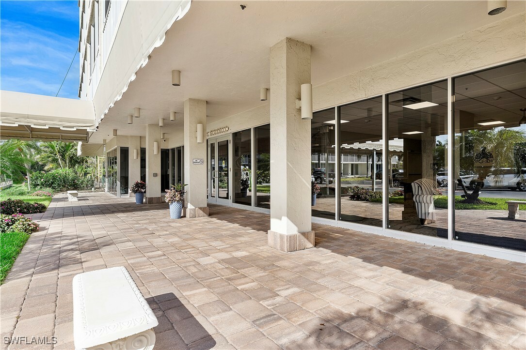 Property Photo: 5 Bluebill Avenue 410 FL 34108