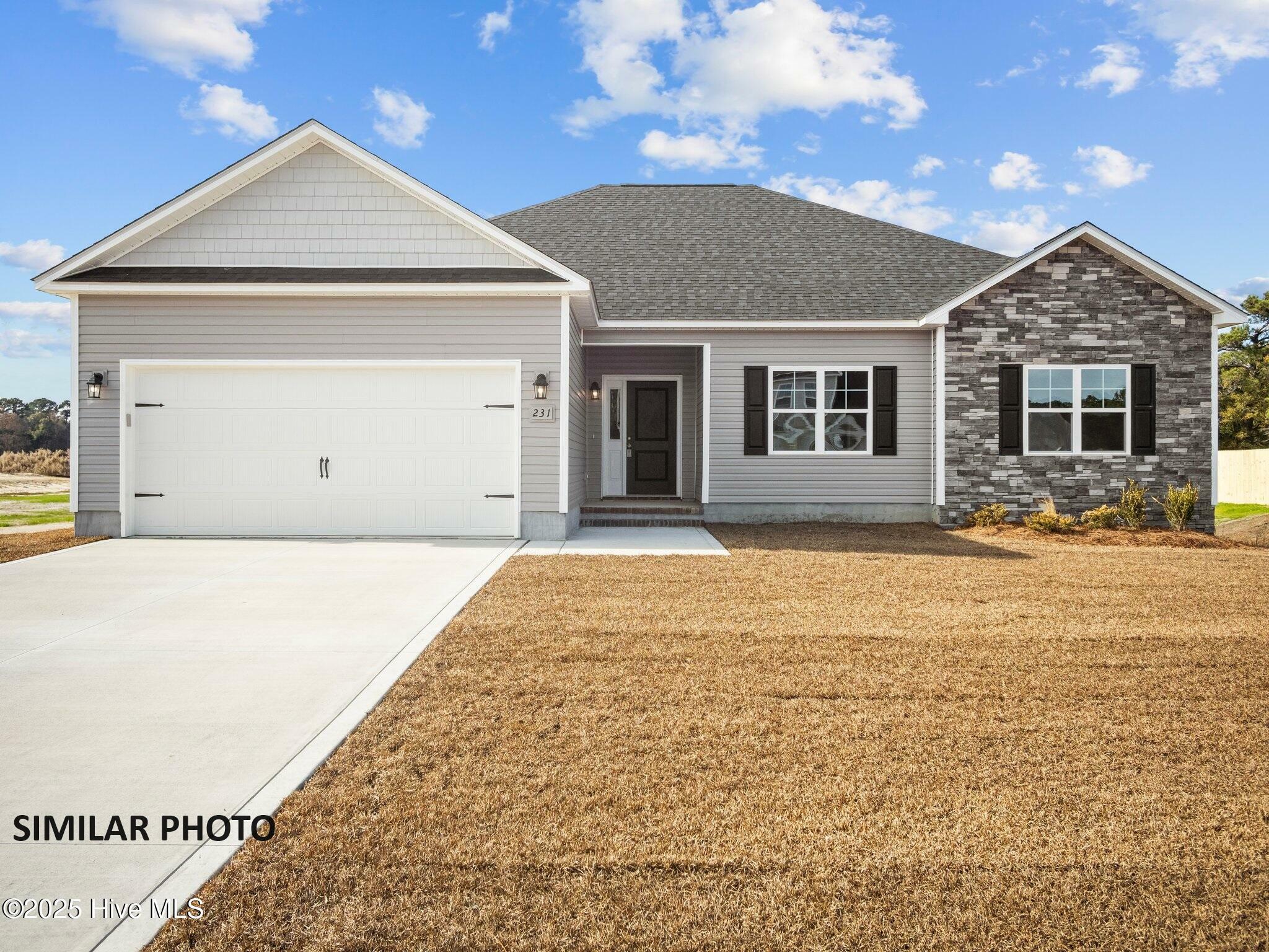 Property Photo: 412 Windermere Road NC 28539