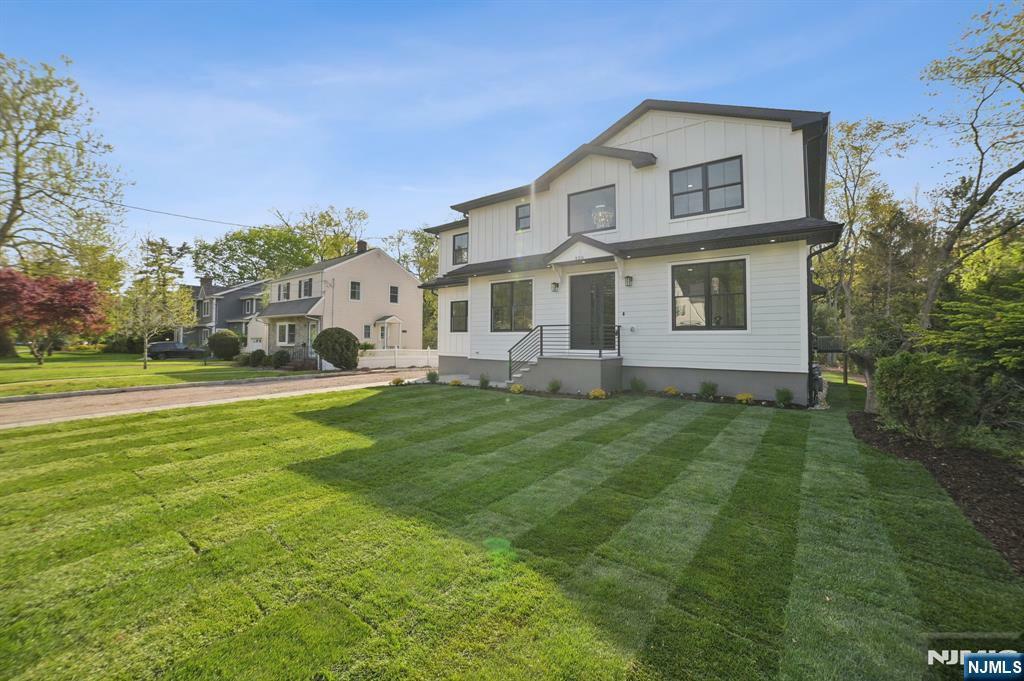 Property Photo: 326 Northern Parkway NJ 07450
