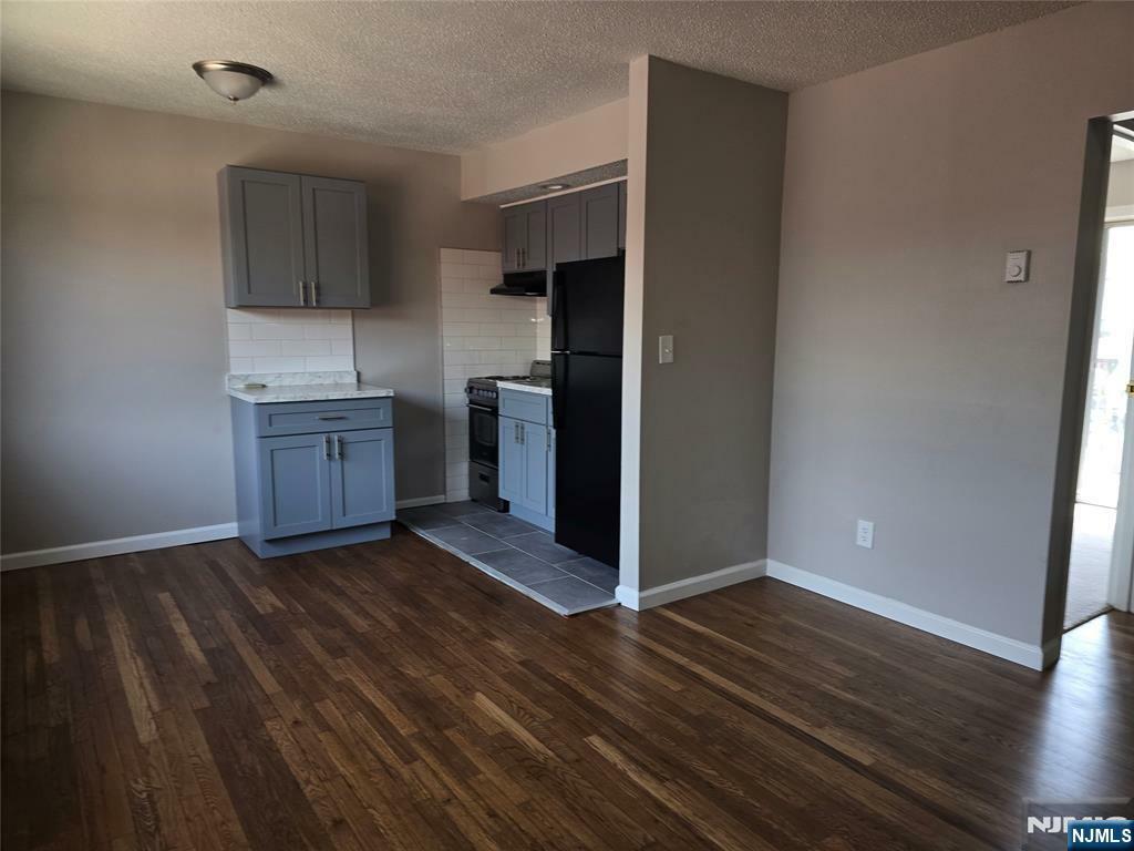 Property Photo: 322 Park Street 7 NJ 07601