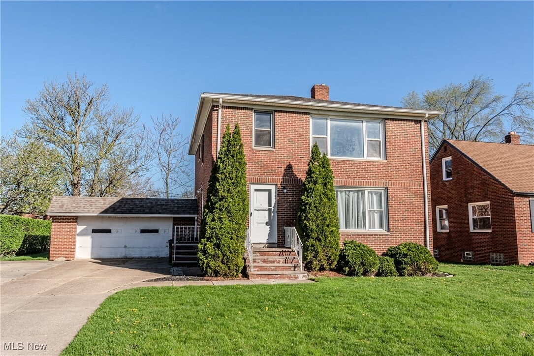 Property Photo:  5752 Bavaria Avenue  OH 44129 