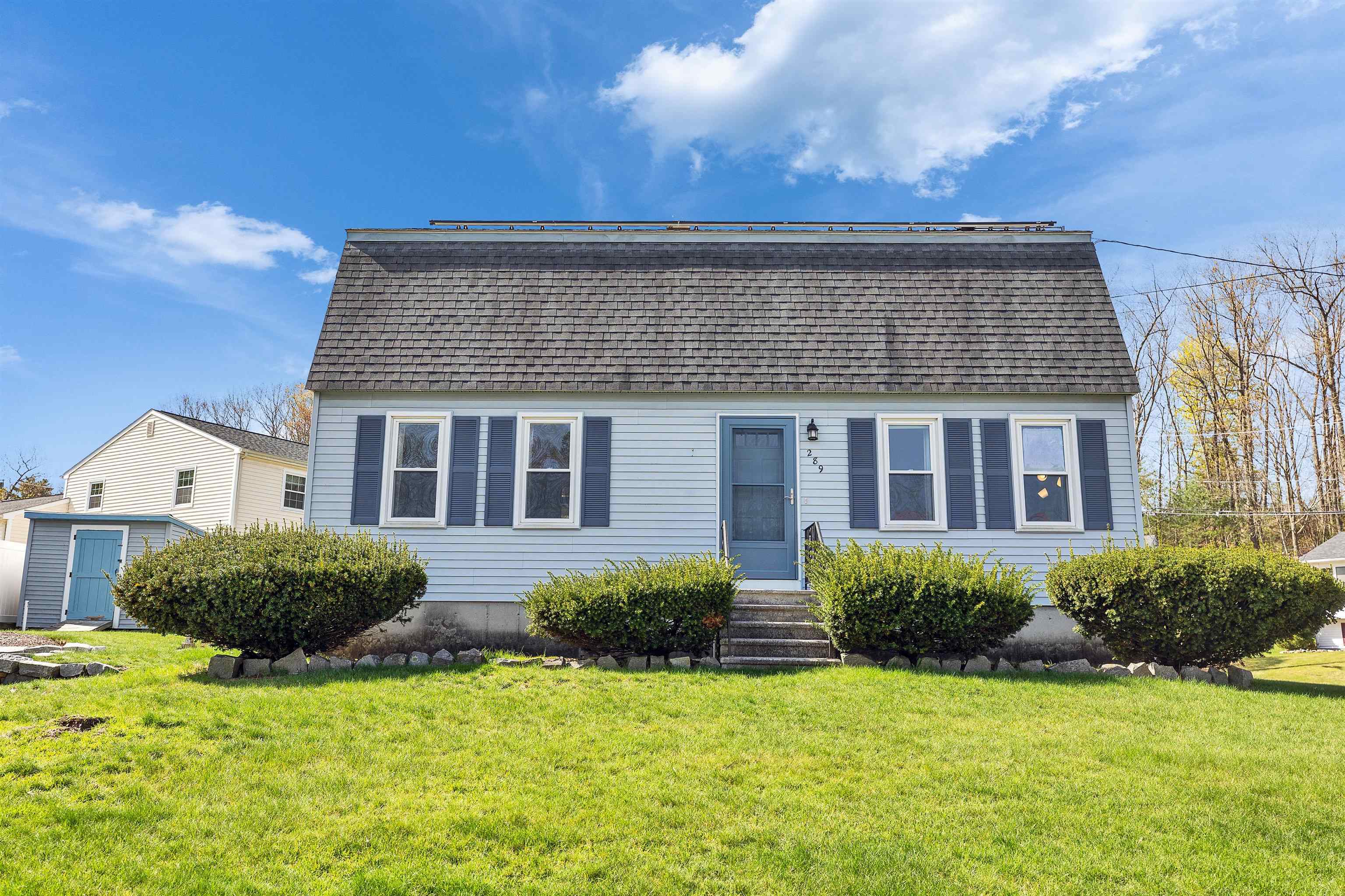 Property Photo: 289 Patricia Lane NH 03104