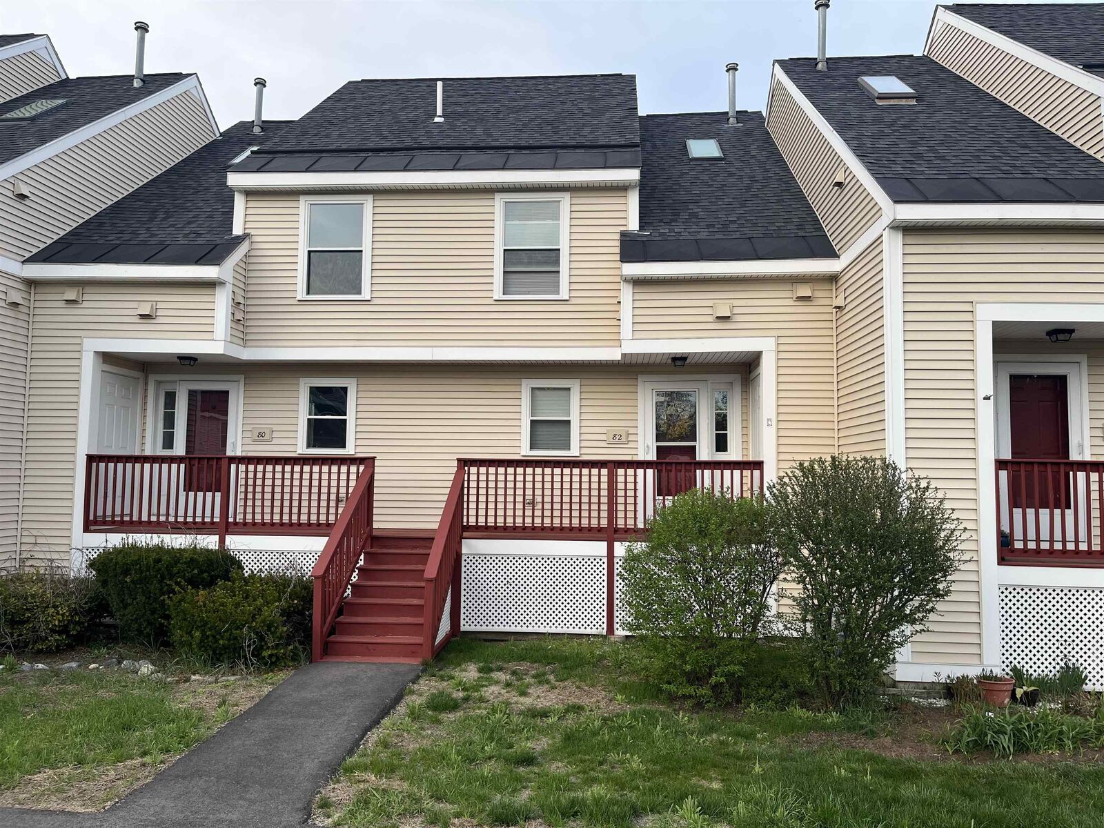 Property Photo:  82 Modena Drive  NH 03303 
