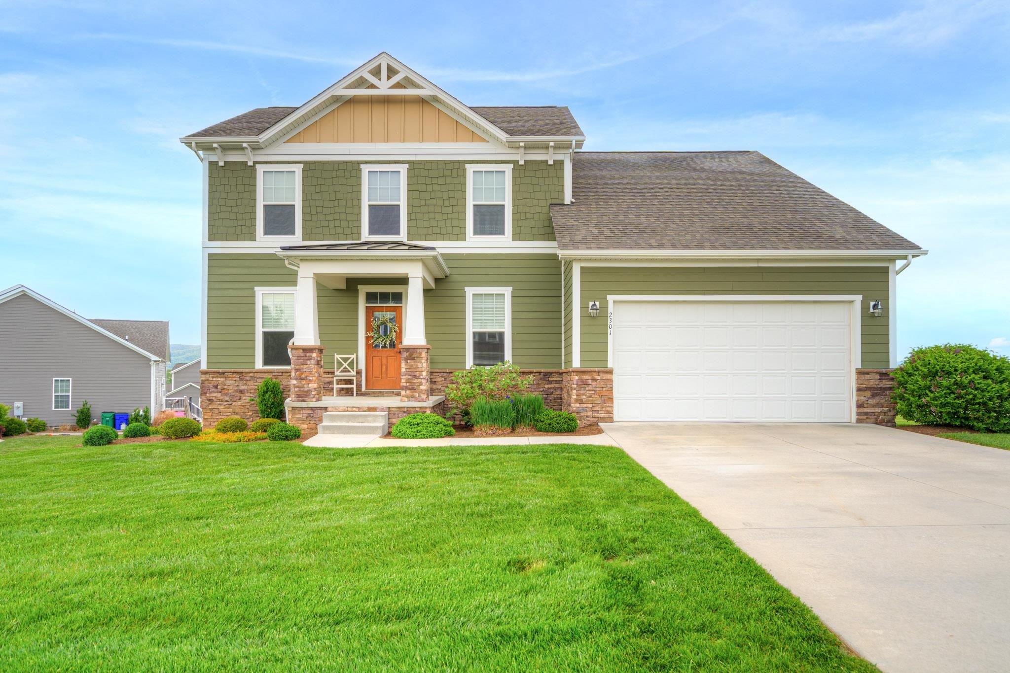 Property Photo:  2301 Scenic Ridge Circle  VA 24060 