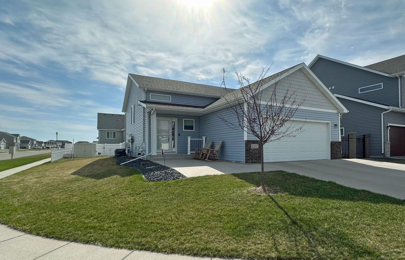 Property Photo: 1377 Goldenwood Drive ND 58078