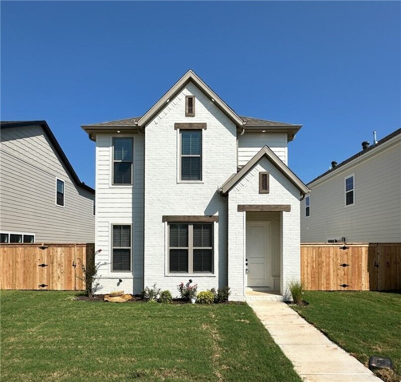 Property Photo:  4402 W Bronco Drive  AR 72704 