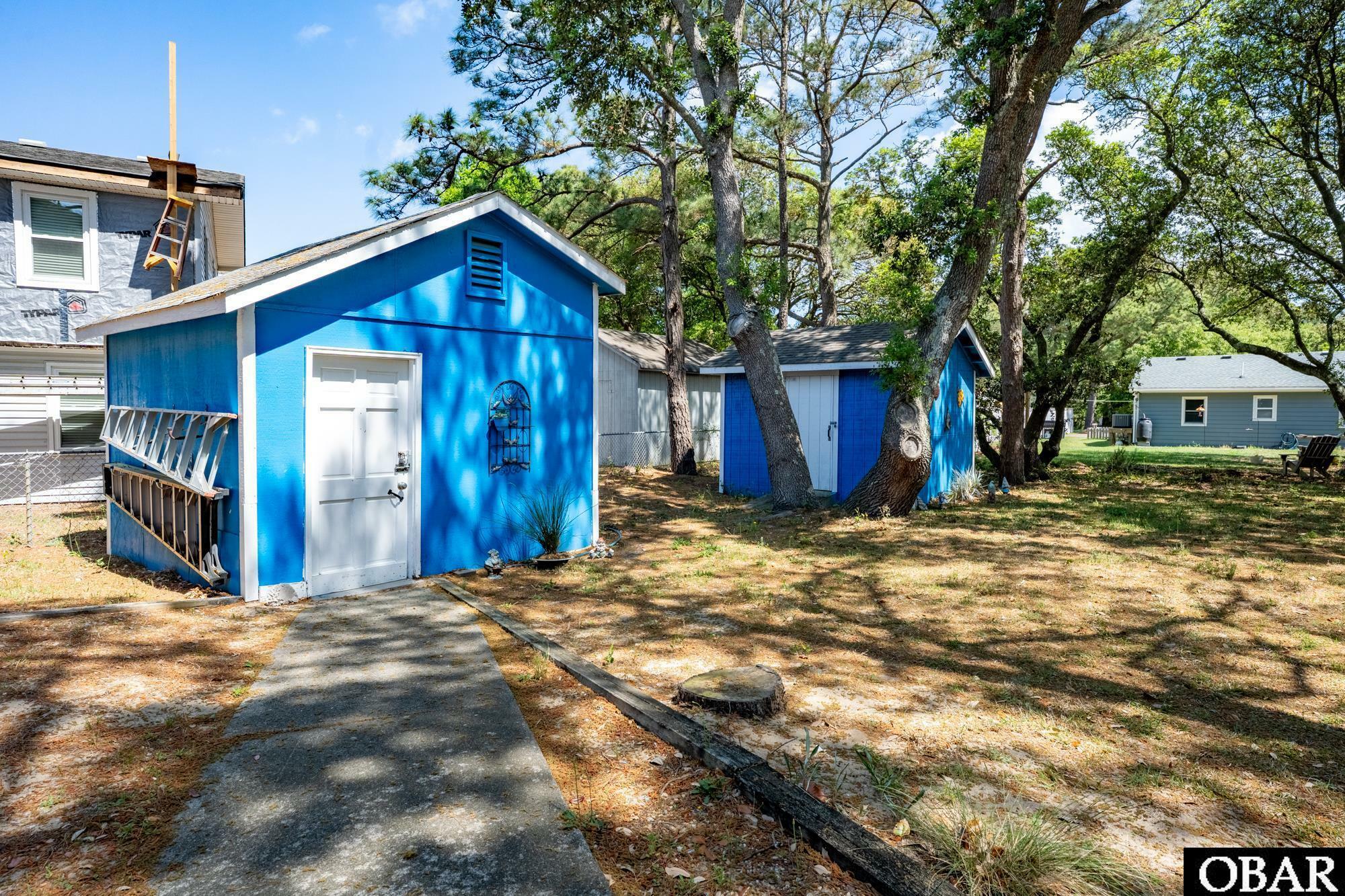 Property Photo: 302 W Clark Street NC 27948