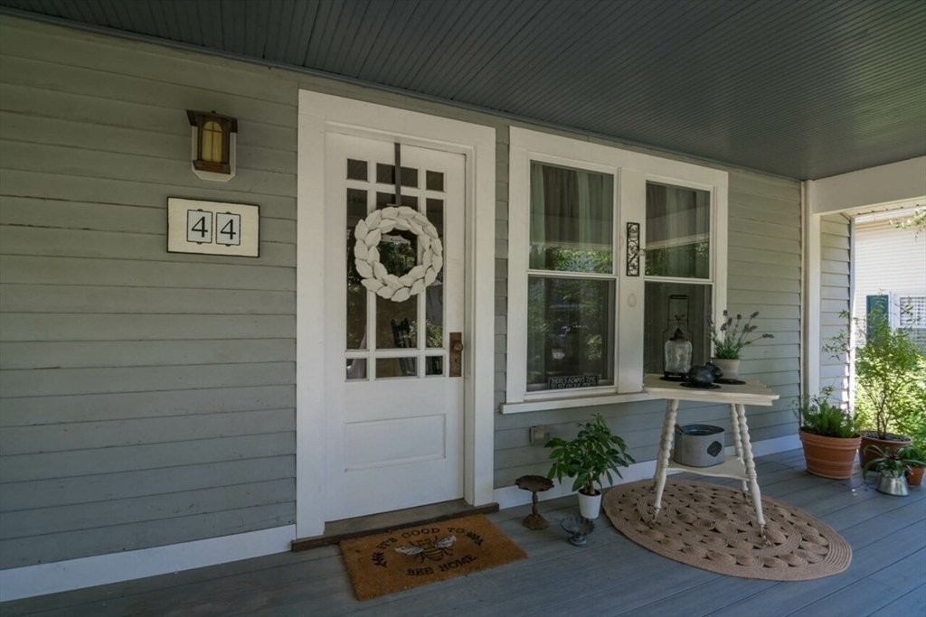 Property Photo: 44 Thayer St MA 01373