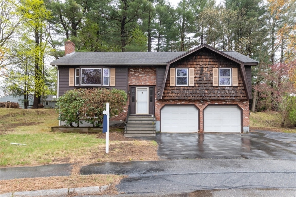 Property Photo: 49 Benton Circle MA 01867