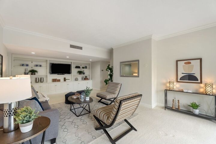 Property Photo: 85 Grove Street 408 MA 02482
