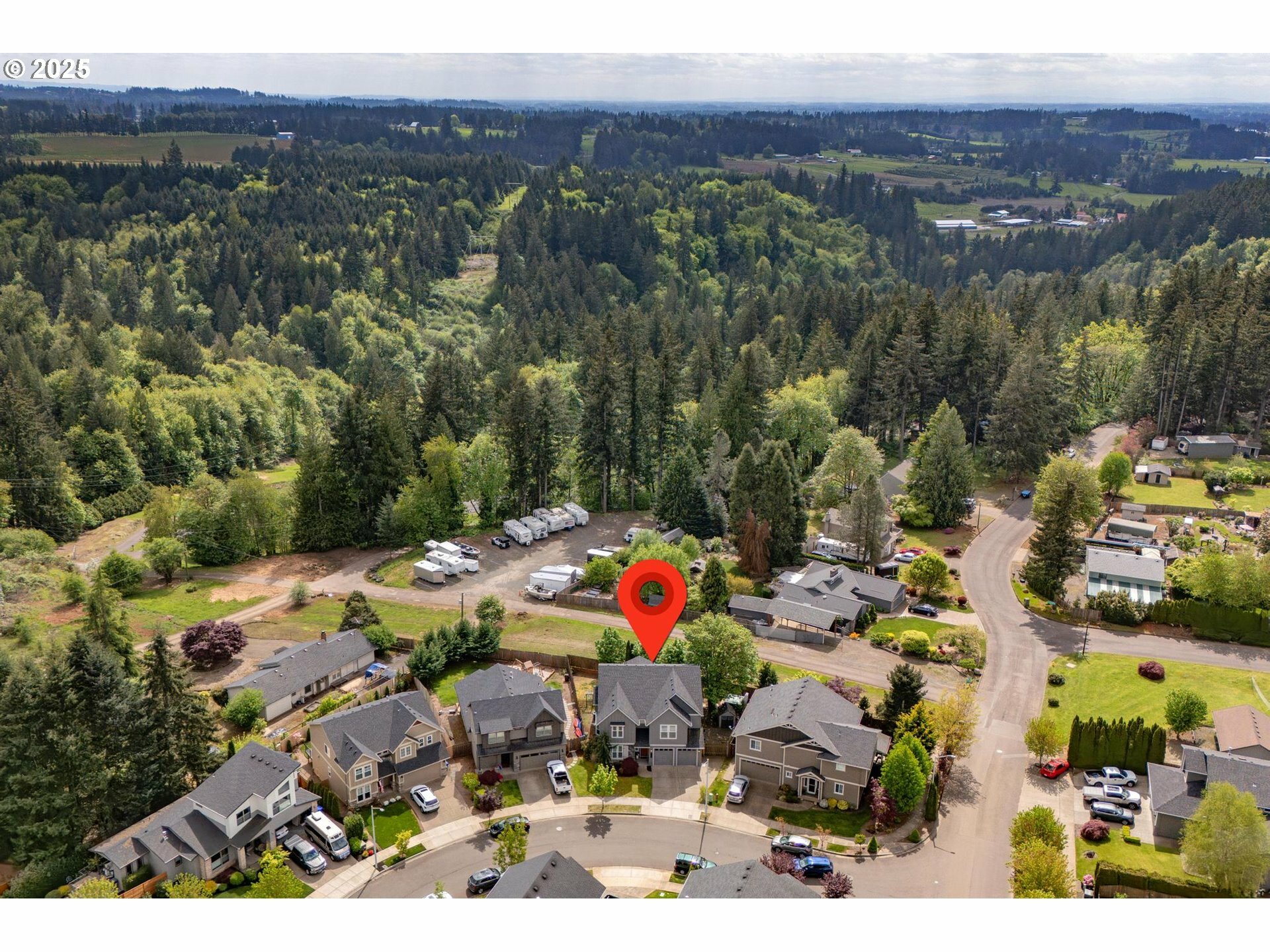 Property Photo: 20165 Kinslie Ct OR 97045