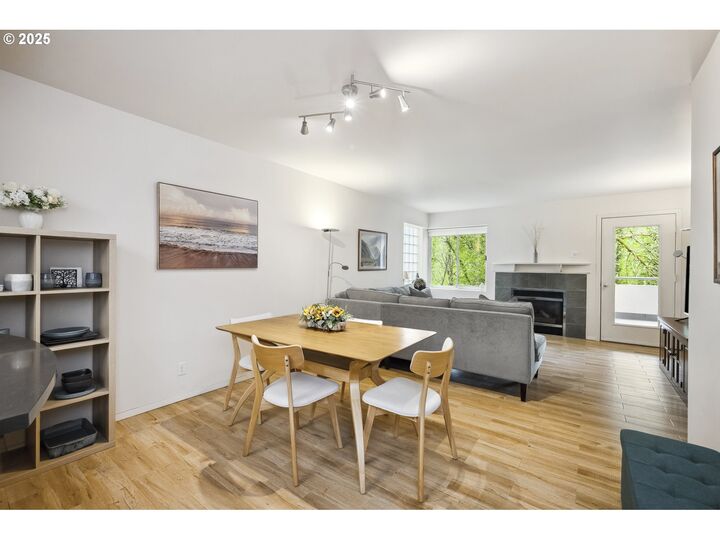 Property Photo:  6625 W Burnside Rd 231  OR 97210 