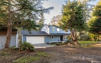 Property Photo: 1453 Emerald Court WA 98277