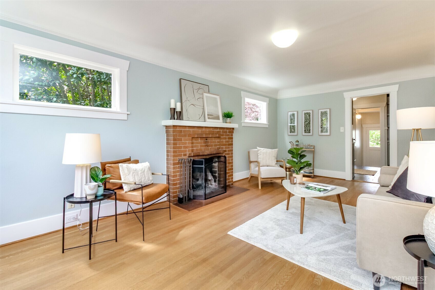 Property Photo: 3807 42nd Avenue SW WA 98116