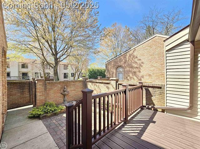 Property Photo: 1074 Willow Grove Court MI 48307