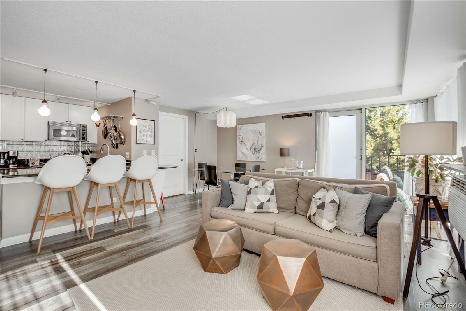 Property Photo: 1150 Vine Street 201 CO 80206