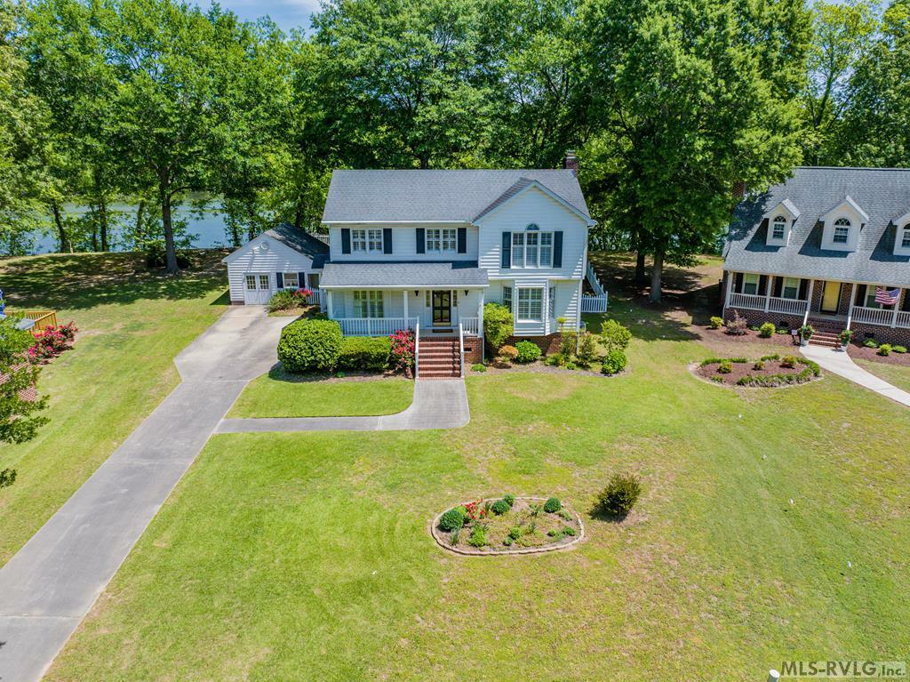 Property Photo: 114 River Road South NC 27870